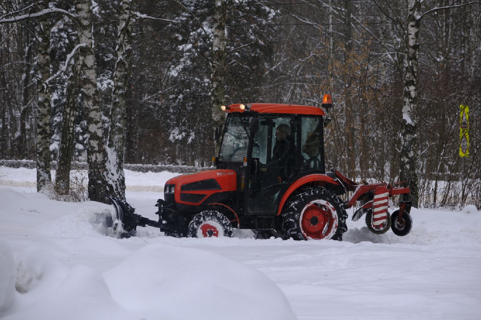пущино, благоустройство, снег, уборка дворов, метель,