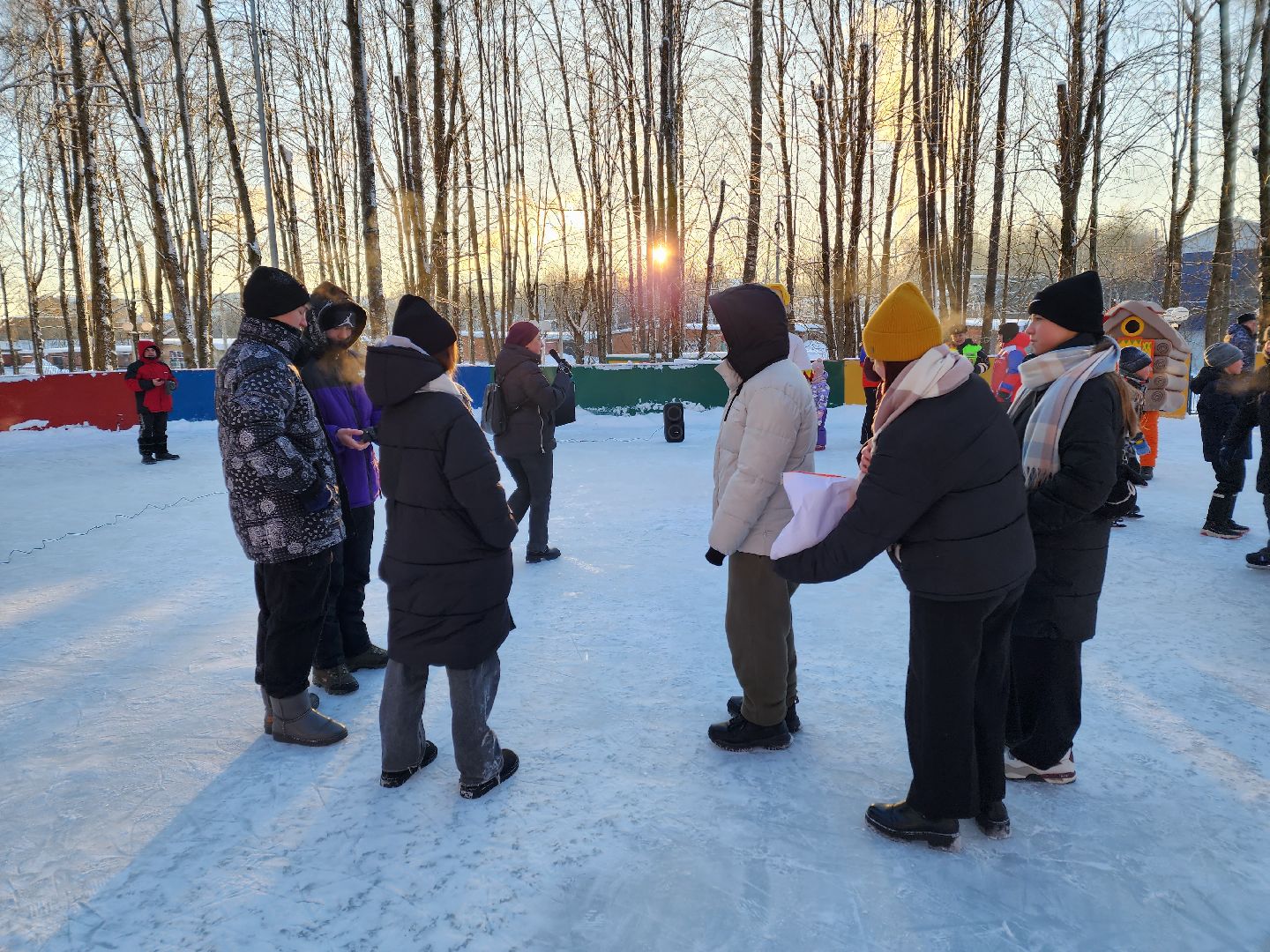 Волоколамск, парк, парки подмосковья, зима в подмосковье, дискотека, мандарины, дети, детская музыка,