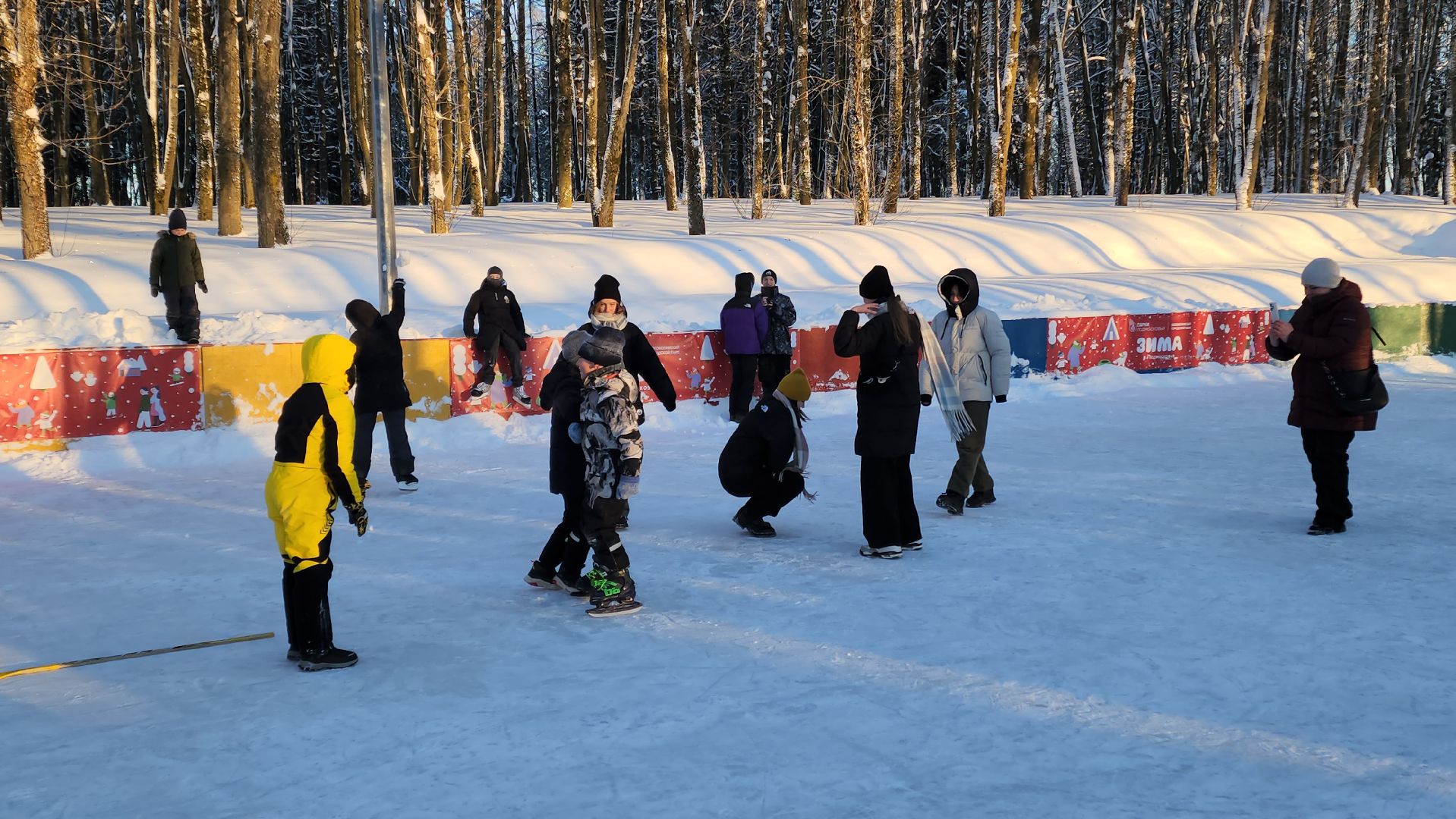 Волоколамск, парк, парки подмосковья, зима в подмосковье, дискотека, мандарины, дети, детская музыка,