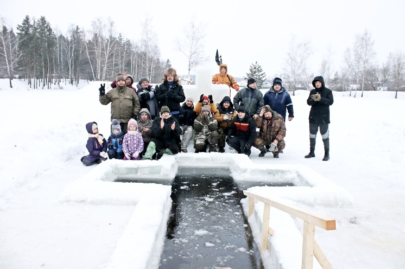 иордань, купель, прорубь, Белые Столбы, домодедово, безопасная зима, зима в подмосковье, зима 2024, крещение господне, крещенские купания, безопасность,