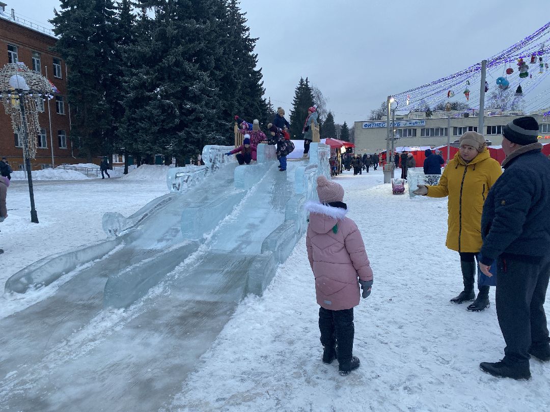 Долгопрудный, общество