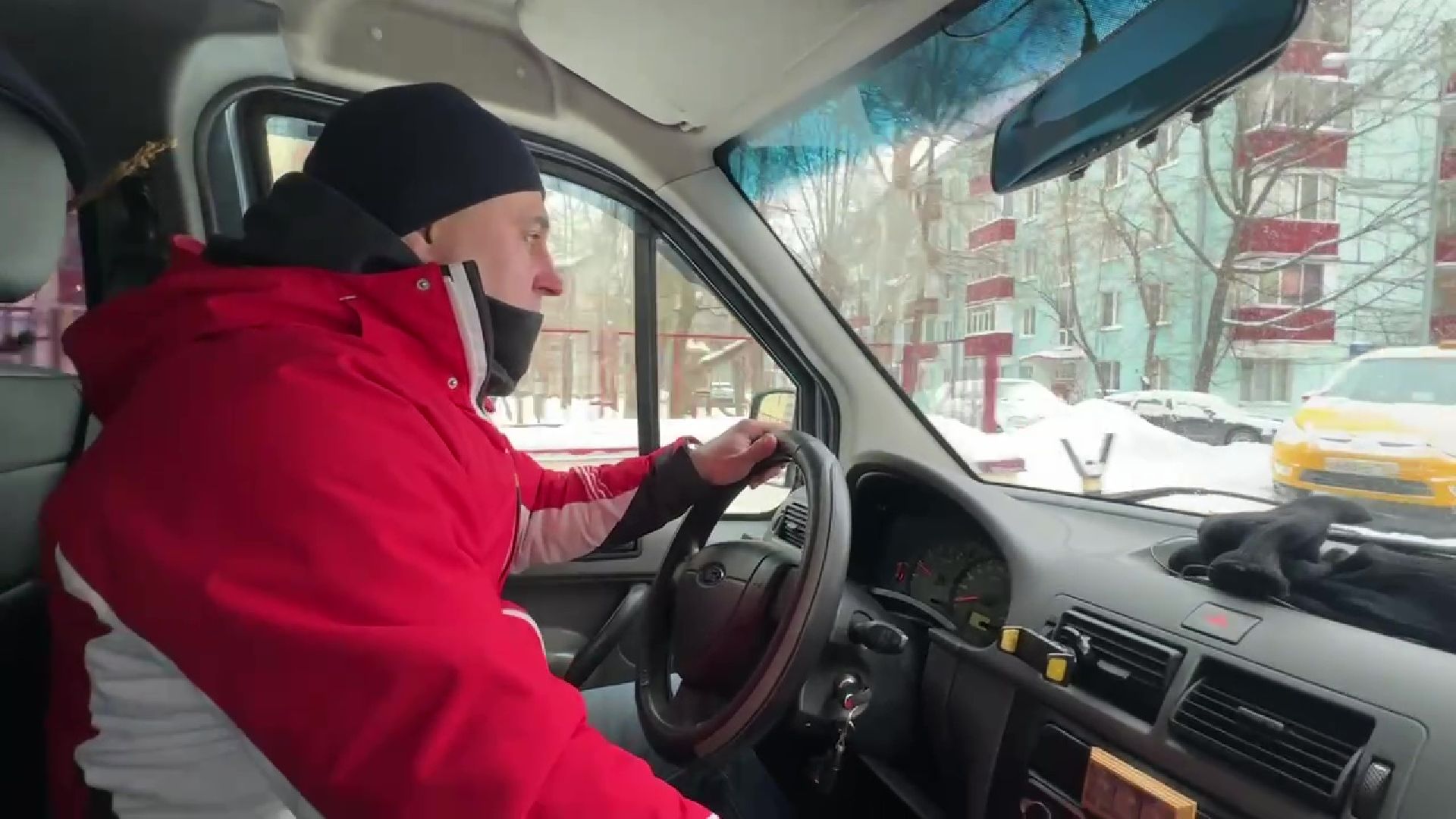 Реутов, ЖКХ, елки, вторая жизнь, акция, экология,