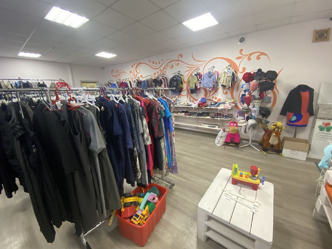 Краснознаменск, благотворительный проект, Добрый шкаф, помощь, Мария Волошина, Олег Рожнов