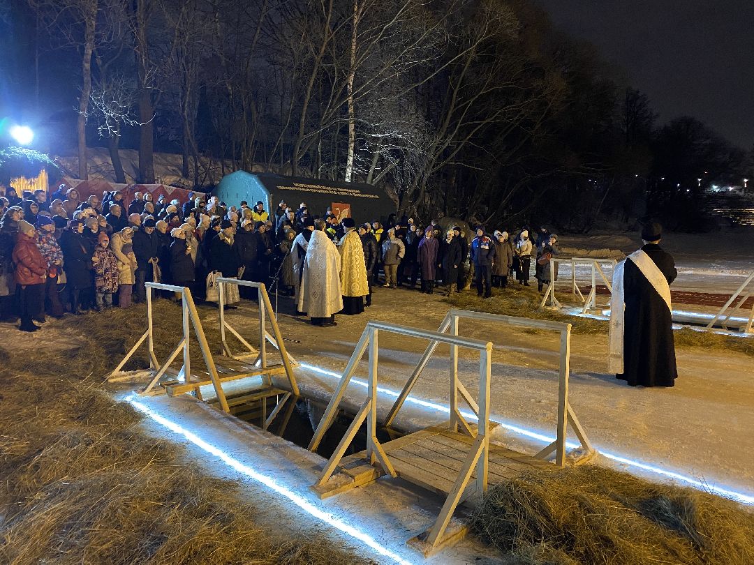 Долгопрудный, общество