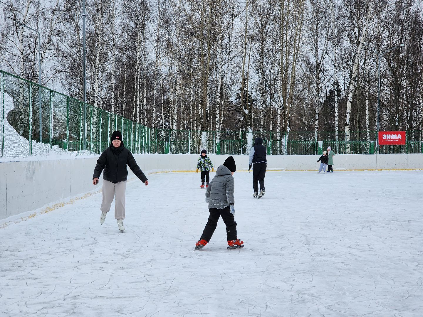 Зима в Подмосковье, зимние виды спорта, каток, Старая Купавна, Богородский городской округ,