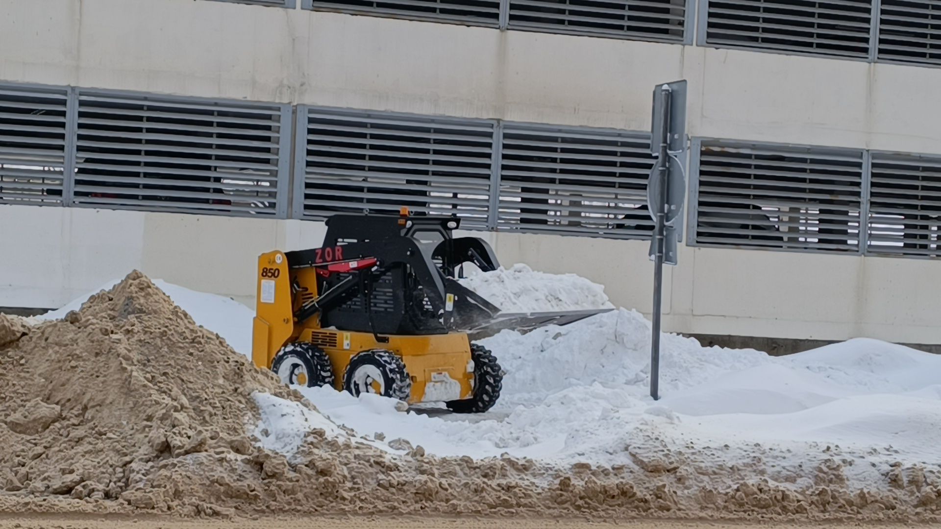 жкх, уборка снега, двор,