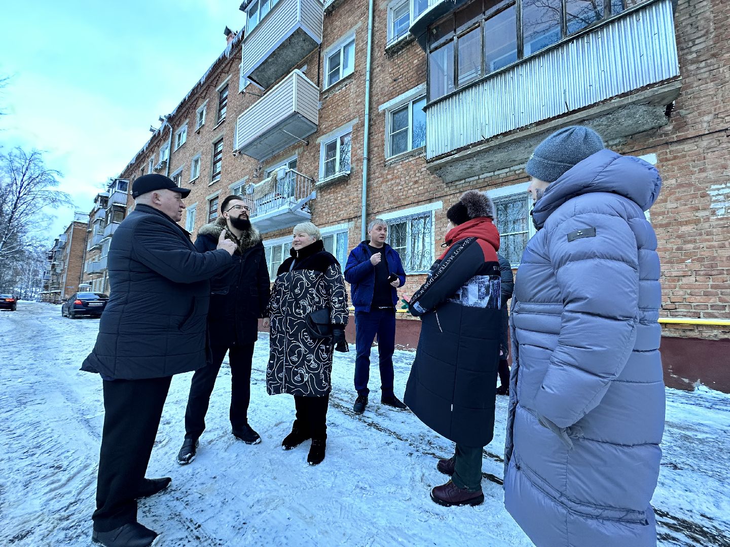 уборка дворов, жкх подмосковье, наро-фоминск, уборка снега,