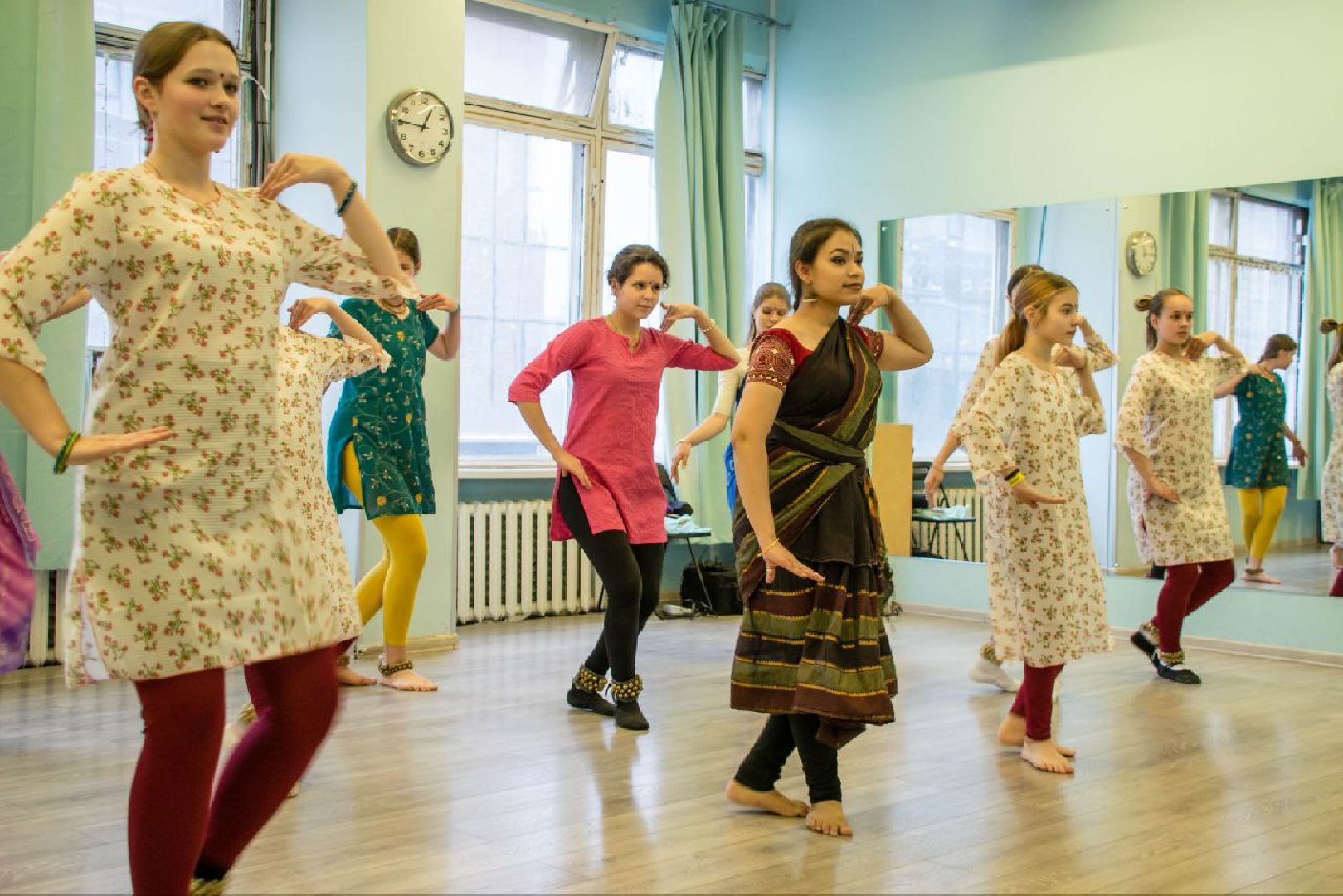 шаховская, индийские танцы,