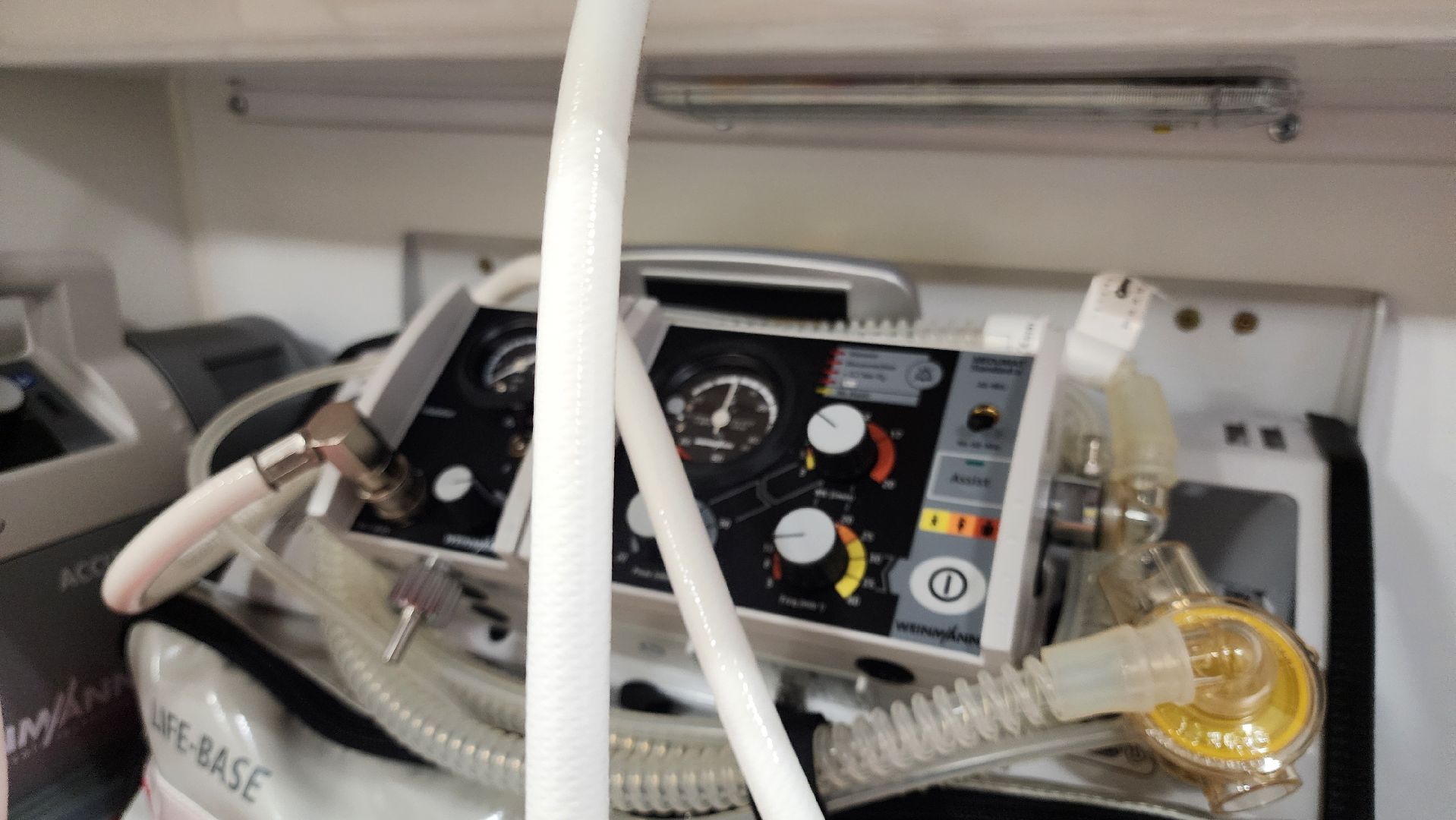 кашира, скорая помощь, новая машина, газель, обновление автопарка, пневматическая подвеска, ивл, дефибриллятор,