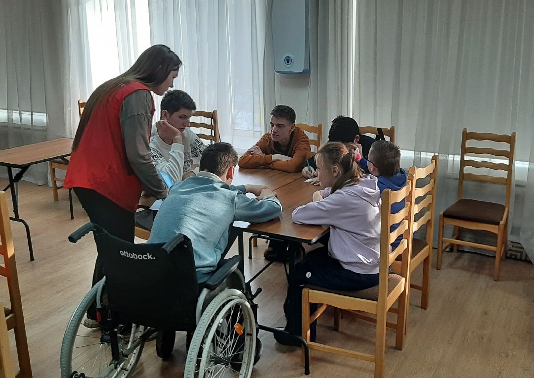 дети, волонтеры, доброедело, помощьлюдям,