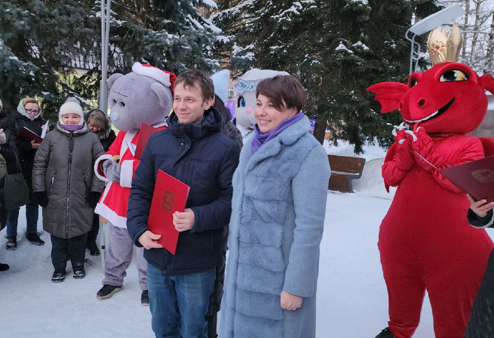 можайск, можайский городской округ, подмосковье, фестиваль, креативные елки, конкурс, жители,