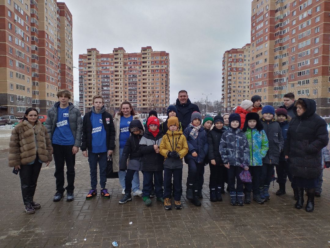 Лосино-Петровский, общество