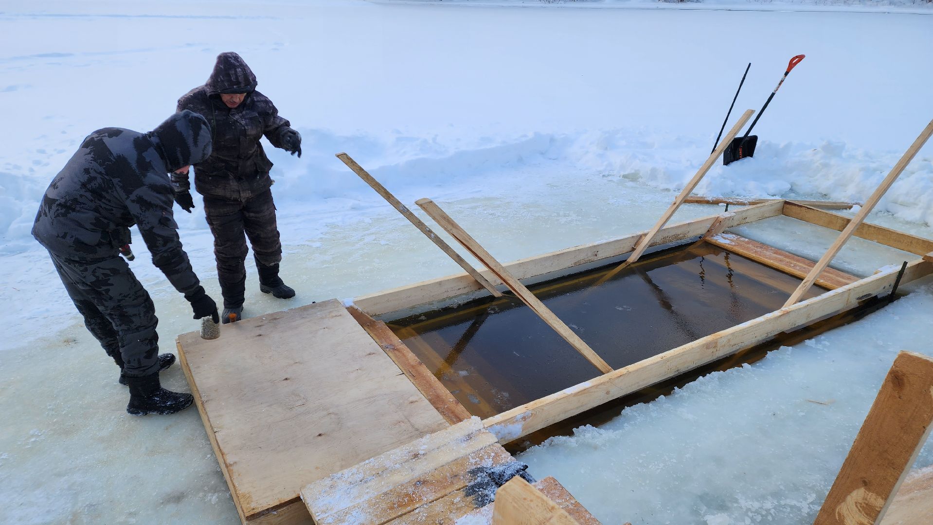 крещение господне, православный праздник, Лосино-Петровский, крещенские купели, подмосковье,