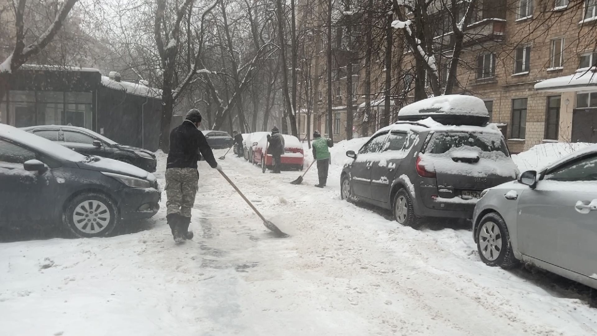 химки, снегопад, уборка снега,