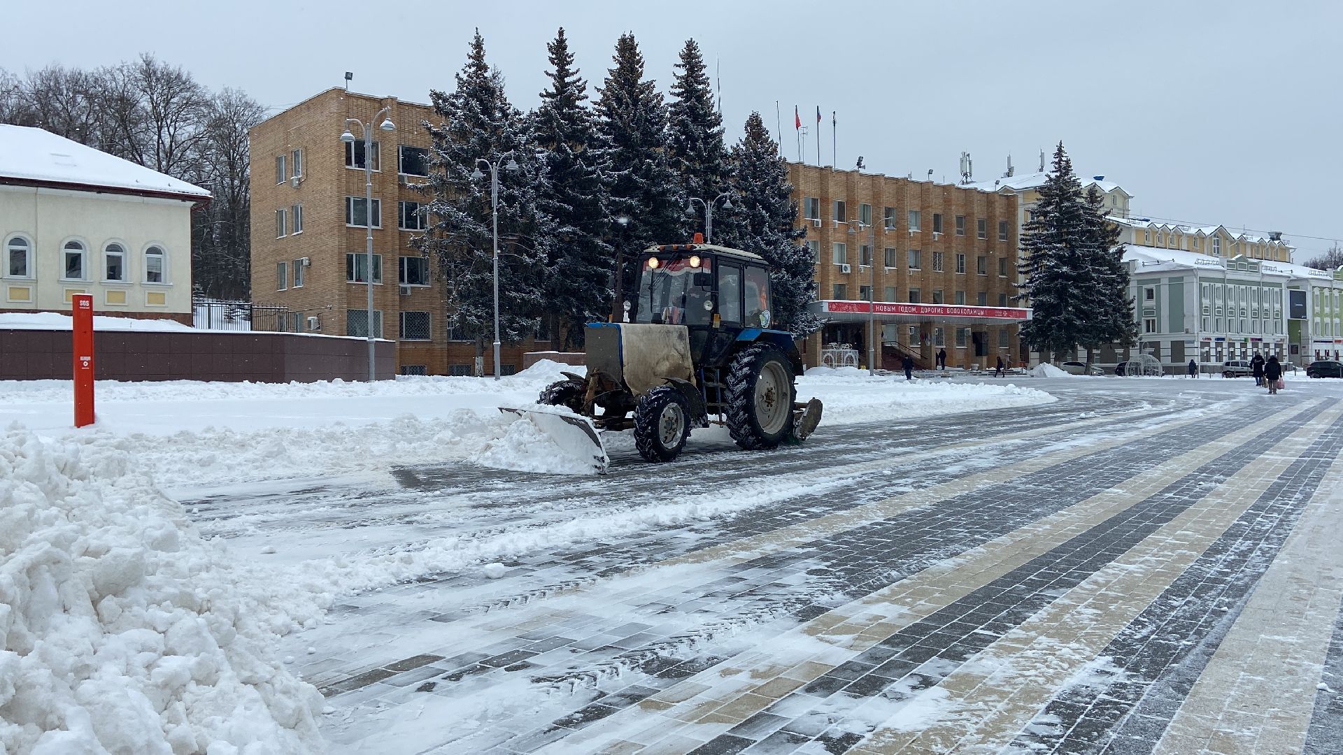 волоколамск, снегопад, дорожная безопасность, дорожная обстановка, дорожные службы, коммунальная техника, коммунальное предприятие,
