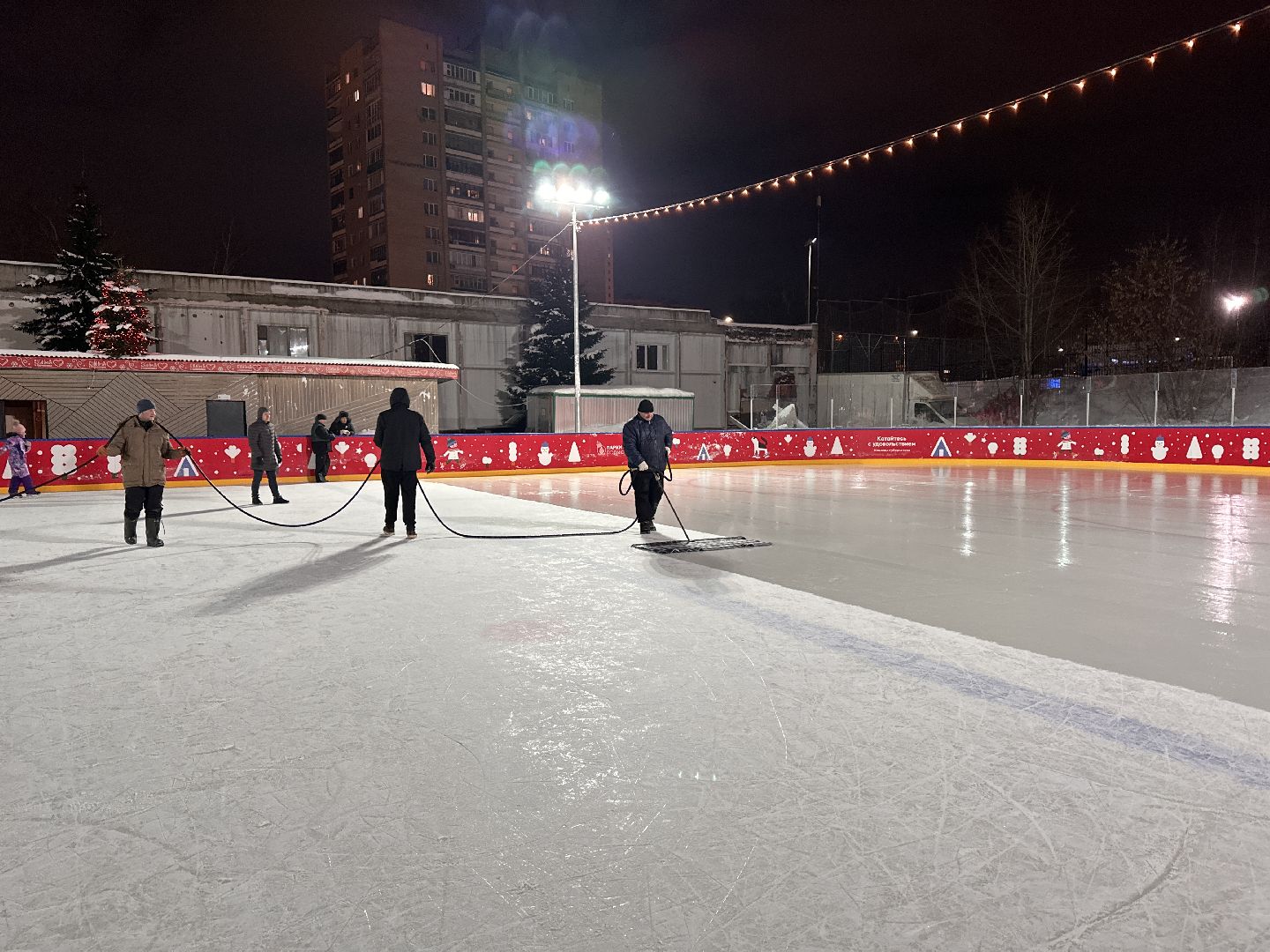 спорт подмосковья, Хоккейная коробка, Заливка льда,