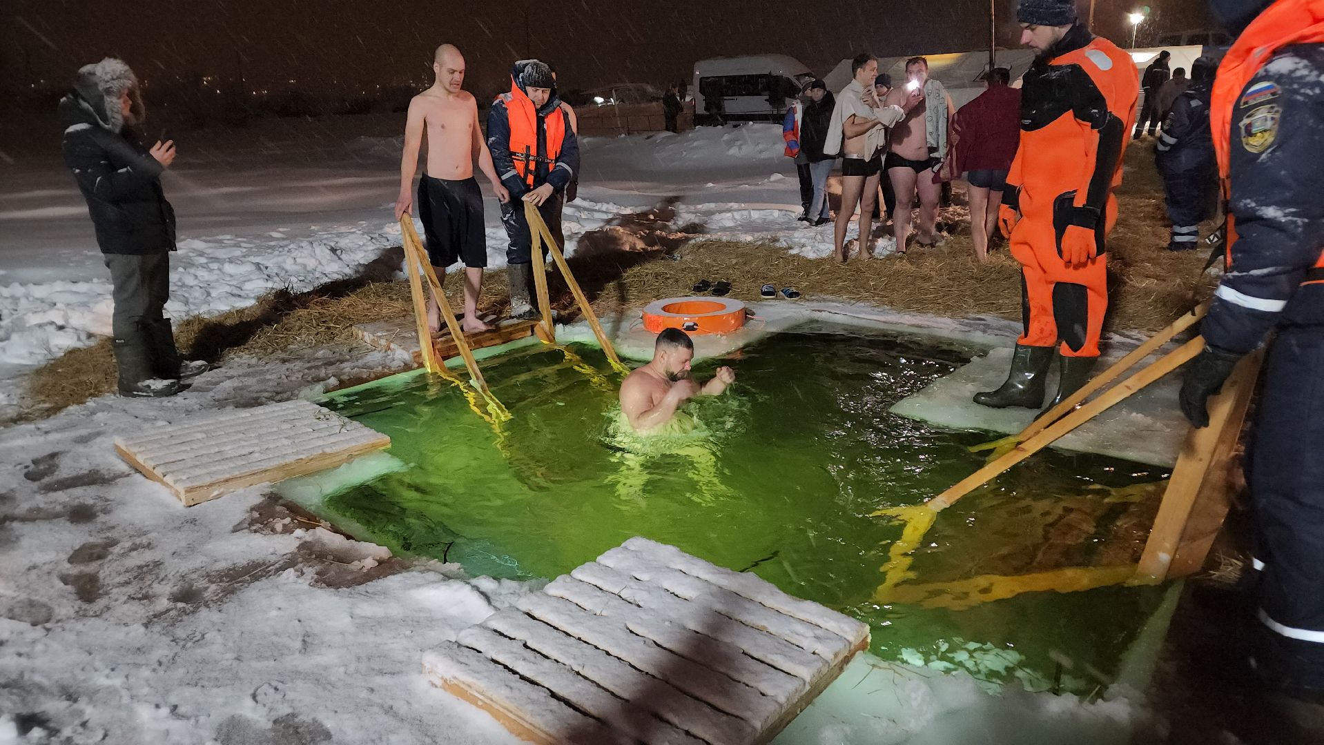ступино, крещение господне, крещенские купания,