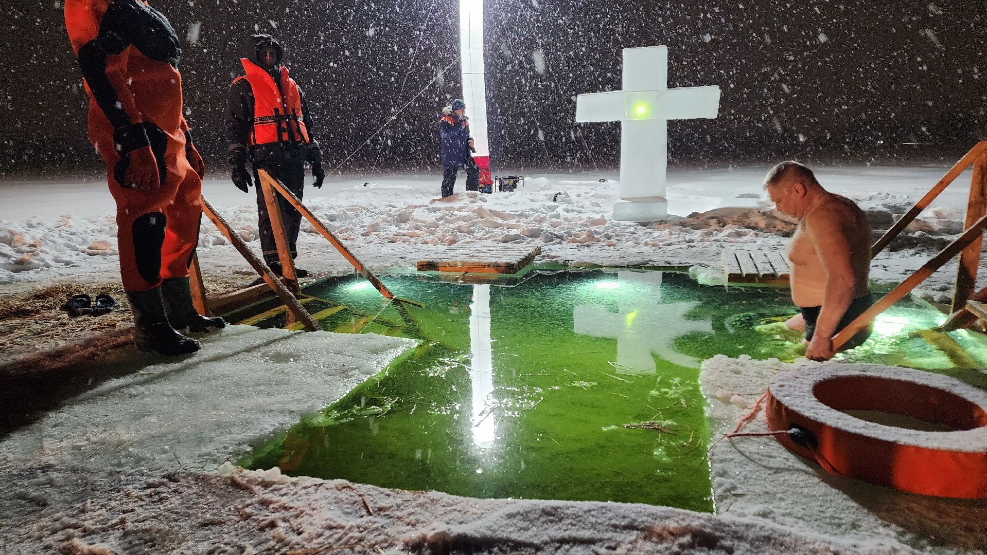 ступино, крещение господне, крещенские купания,