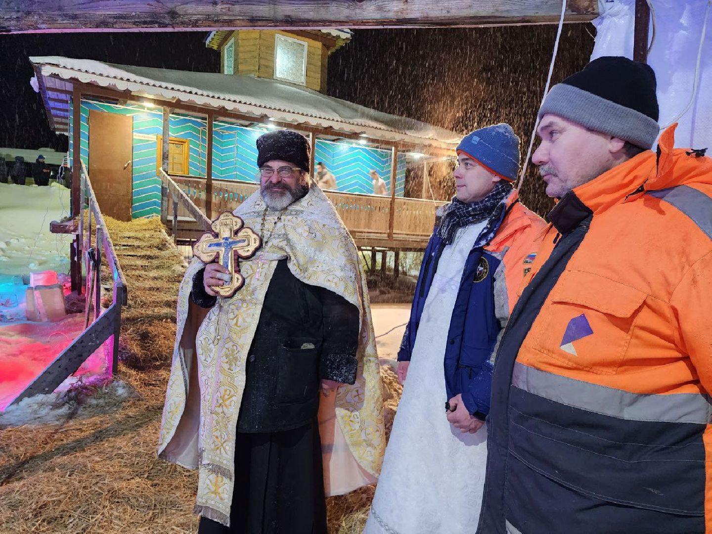 можайск, можайский городской округ, подмосковье, крещения, крещенские купания, жители, купель, Крещение Господне,