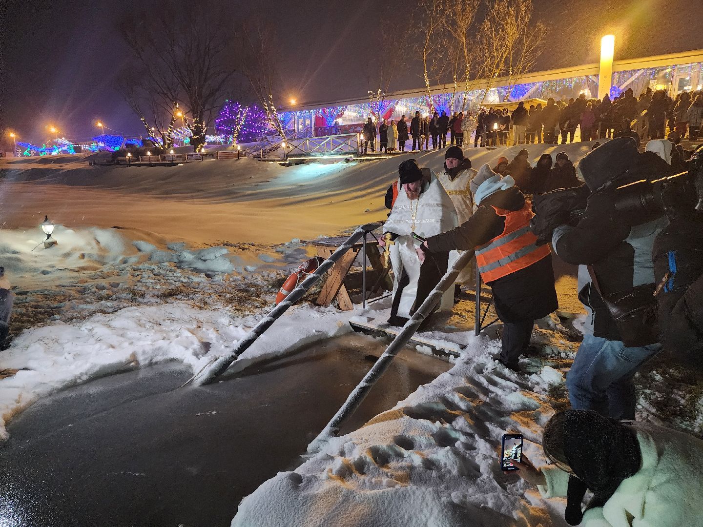 серпухов, серпуховские мальдивы, крещенские купания, иордань, Ока,
