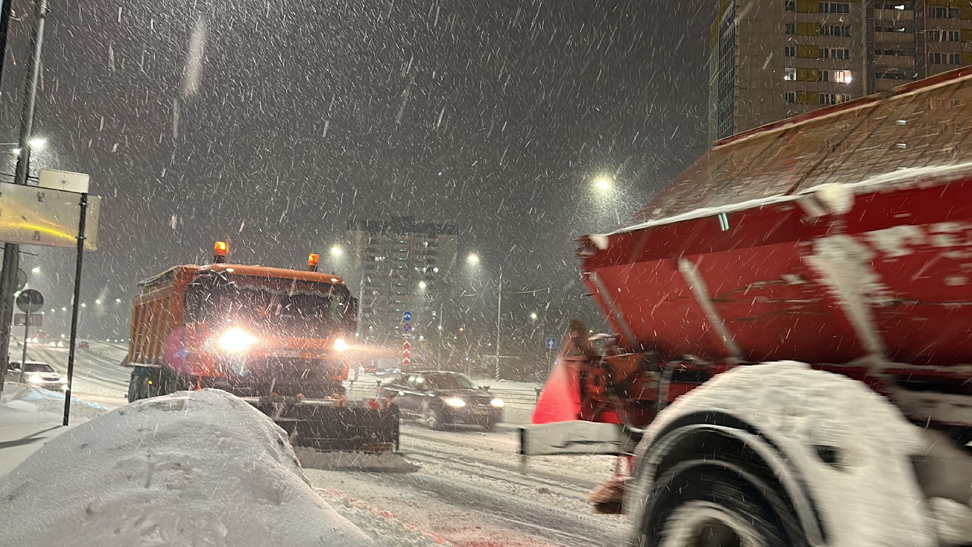 Метель в Подмосковье, Уборка дорог, Снегопад,