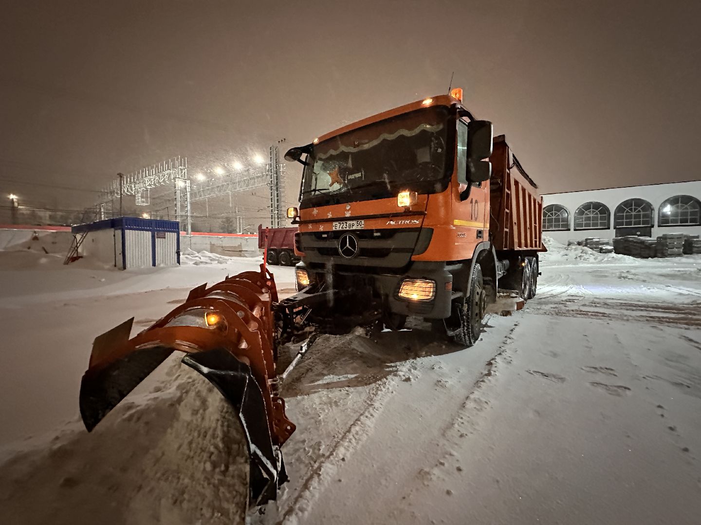 Метель в Подмосковье, Уборка дорог, Снегопад,