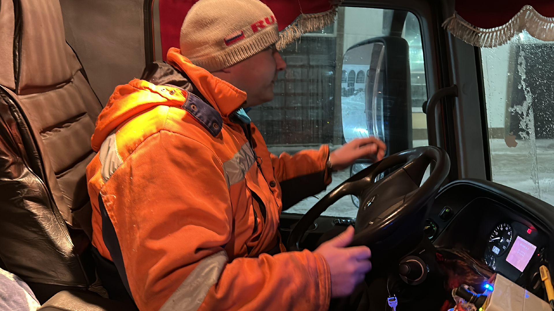 Метель в Подмосковье, Уборка дорог, Снегопад,