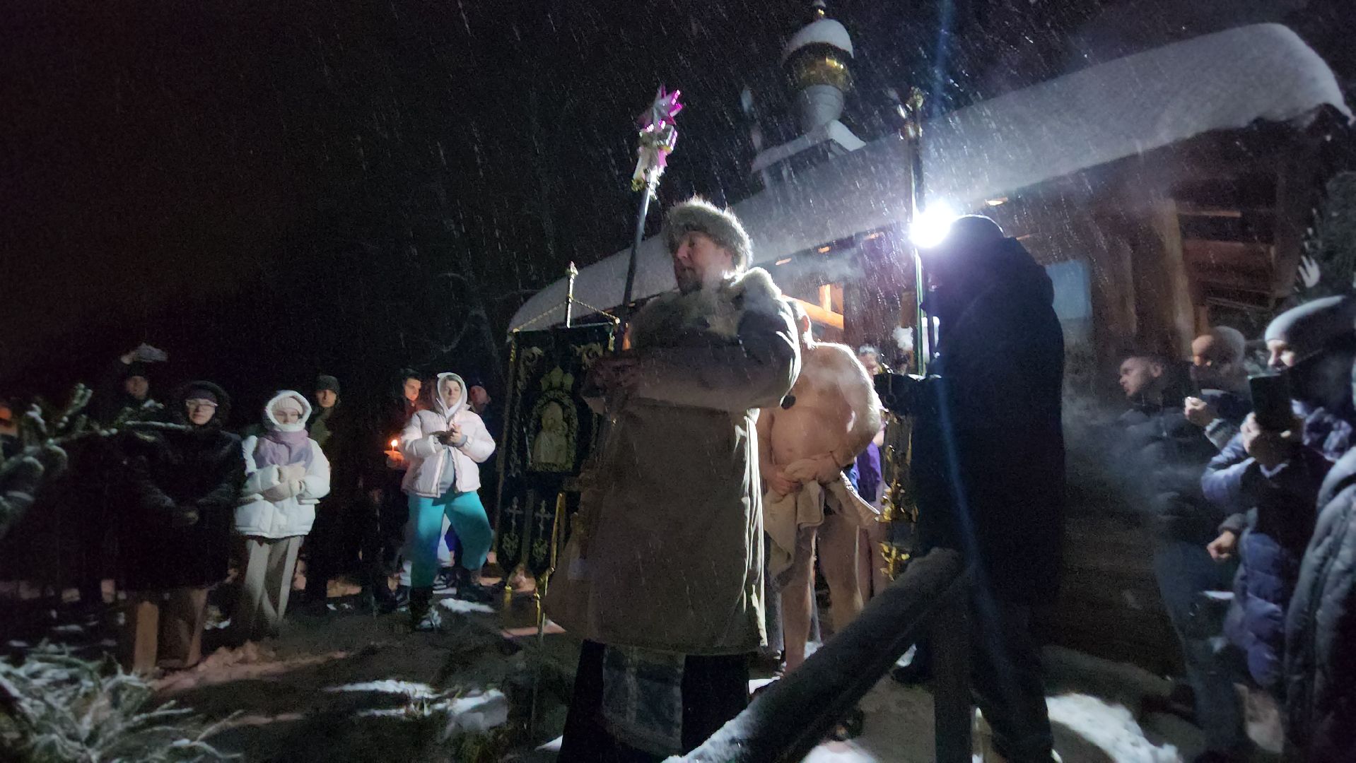 крещение господне, крещенские купания, прорубь, Руза, рузский городской округ, московская область, подмосковье,