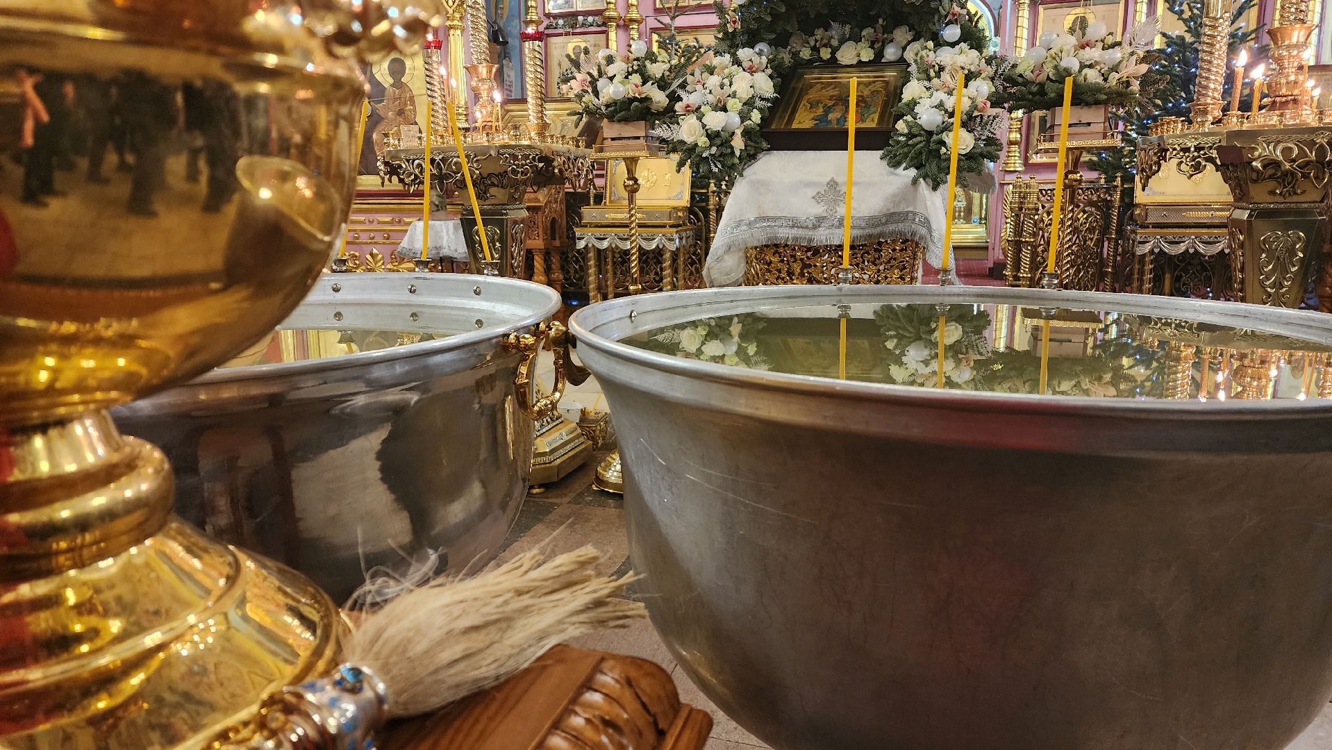 Подмосковье, Городской округ Пушкинский, Ивантеевка, Смоленской храм, крещение господне, служба,