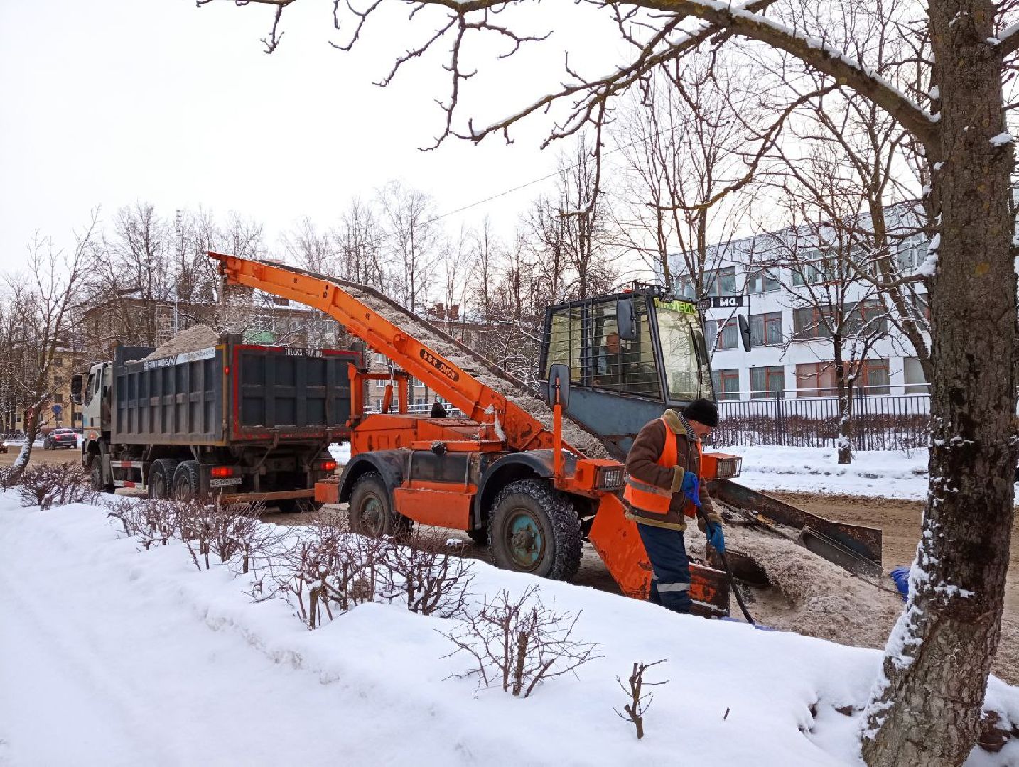 воскресенск, жкх, уборка снега, снегопад, коммунальная техника,