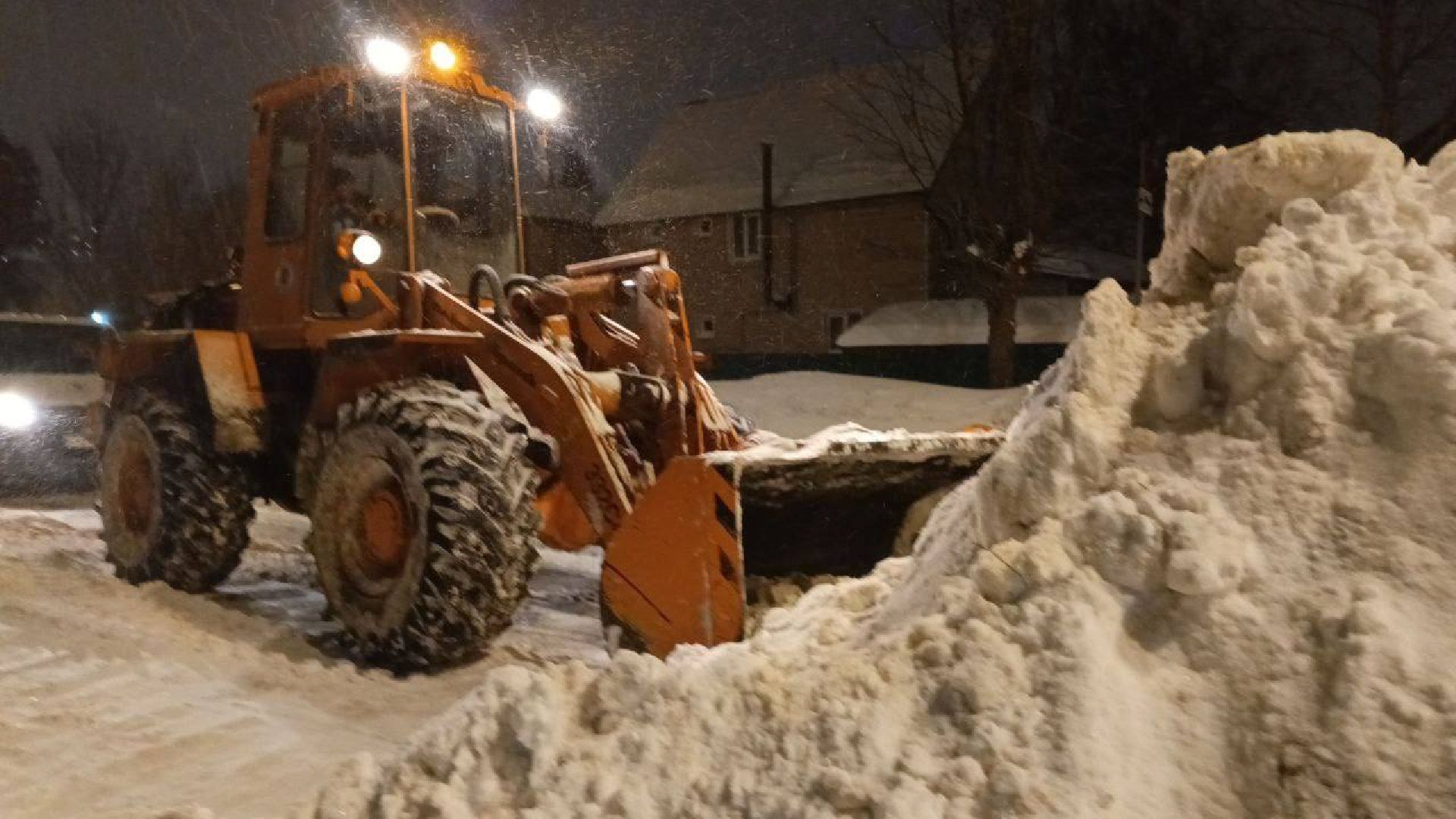 пушкино, снегопад, коммунальная техника, коммунальное предприятие, уборка снега,