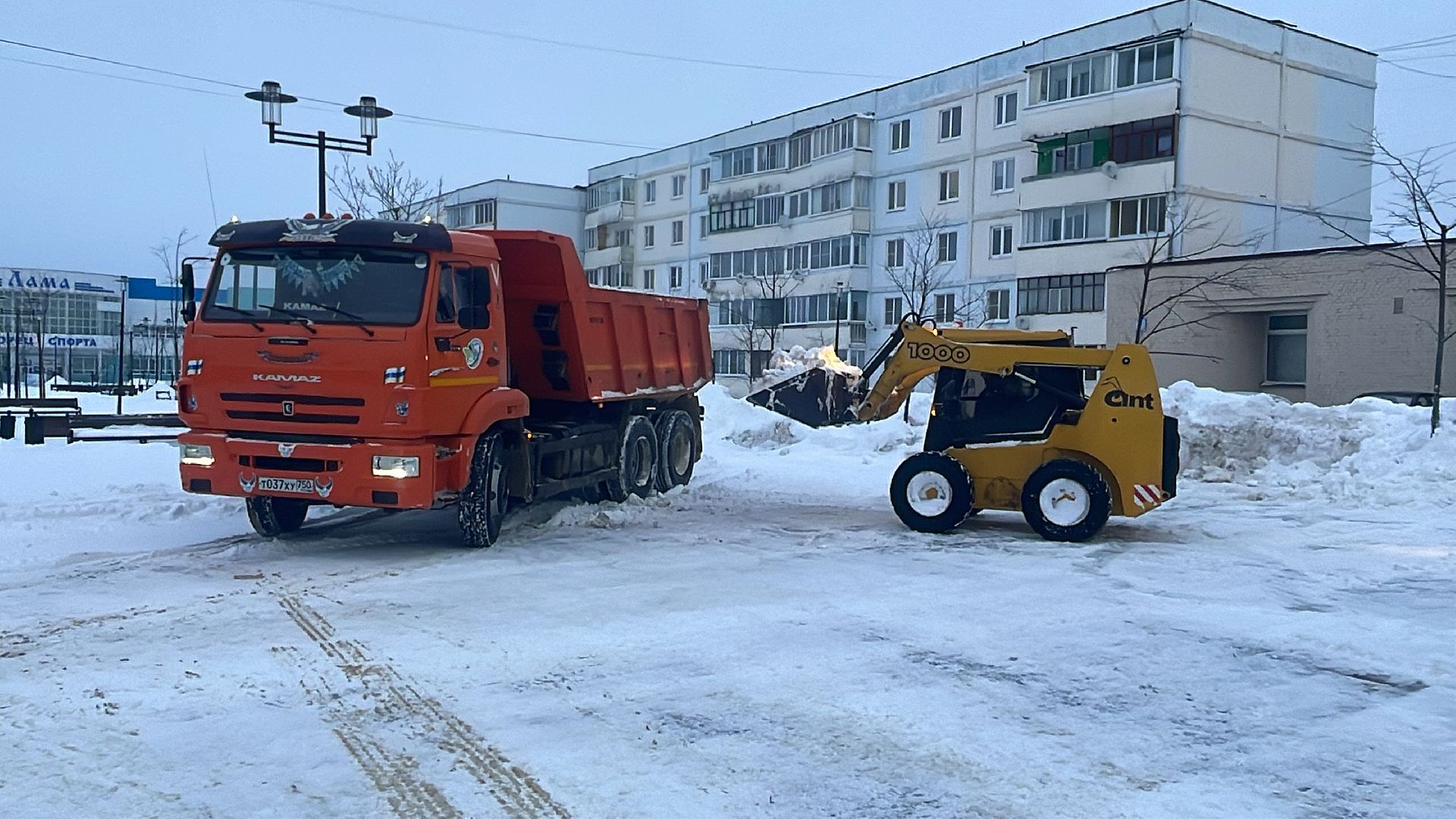 Волоколамск, уборка снега, коммунальная техника, коммунальное хозяйство, дороги,