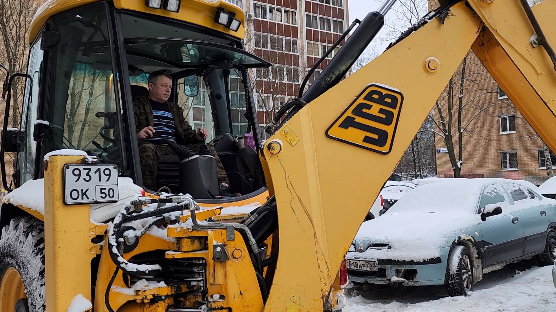 Одинцово, снег, снегопад, уборка, уборка дворов, очистка дорог, метель, густ,