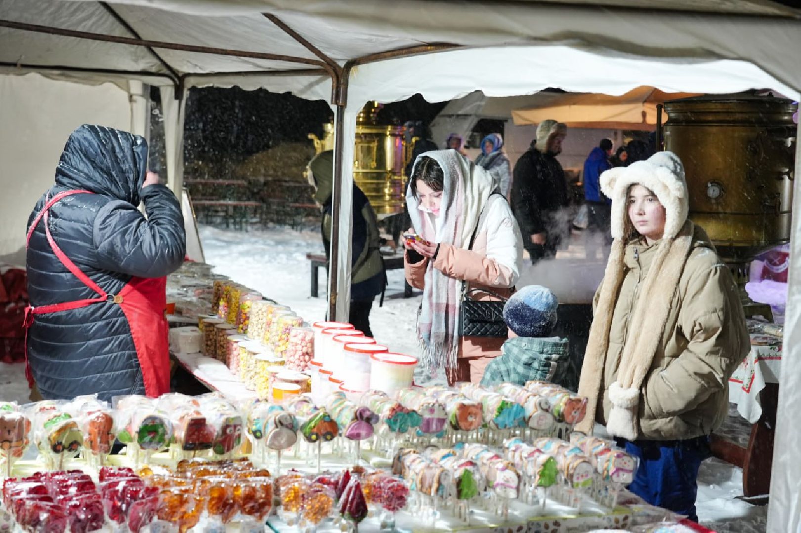 Гремячий ключ, Святой источник, Крещение, Праздник, Сергиево-Посадский городской округ, Сергиев Посад, Крещенские купания,