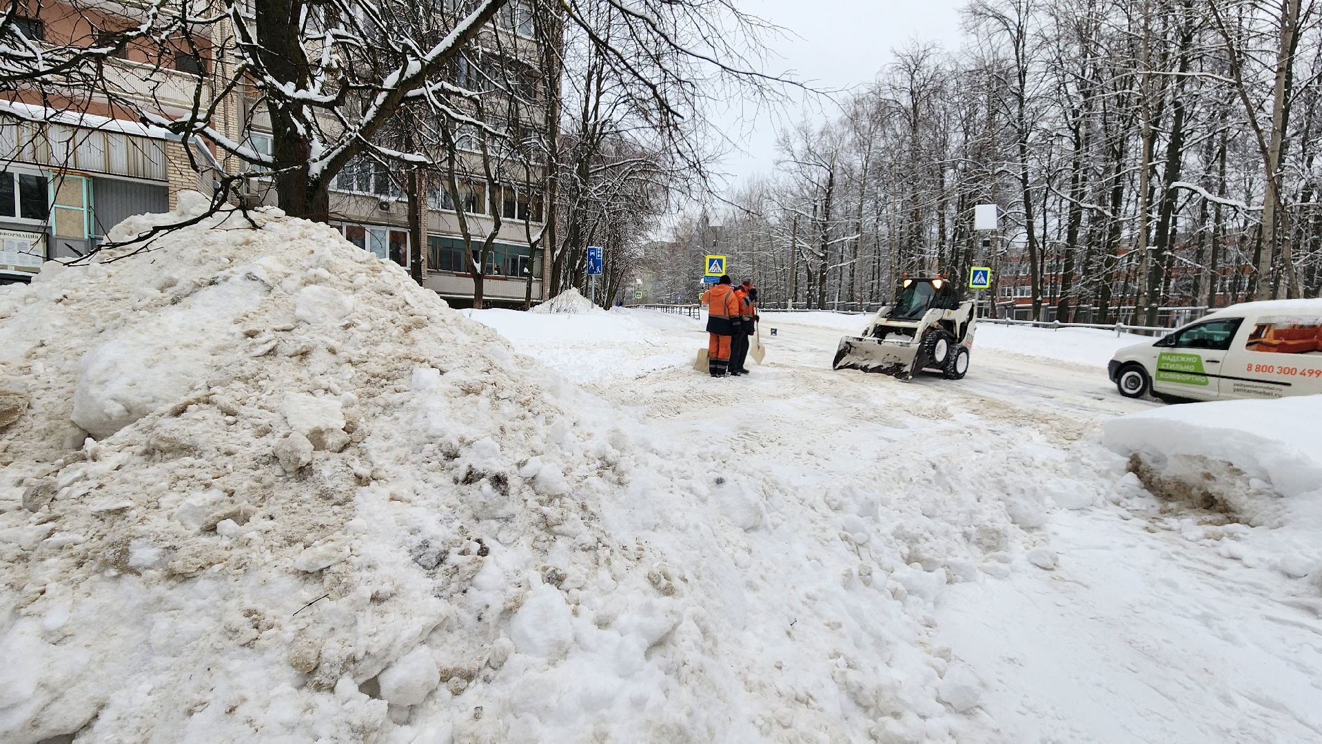 снег, уборка дворов, уборка дорог, протвино, коммунальная техника,