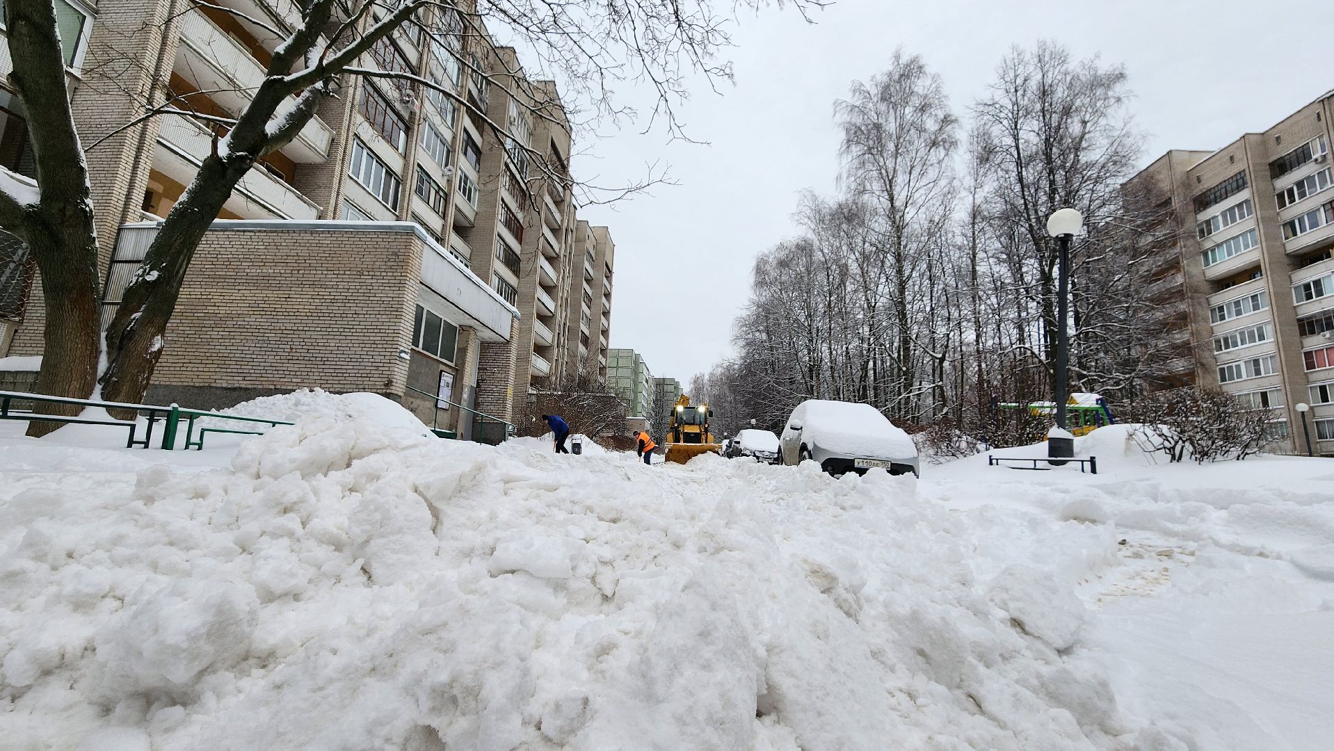 снег, уборка дворов, уборка дорог, протвино, коммунальная техника,