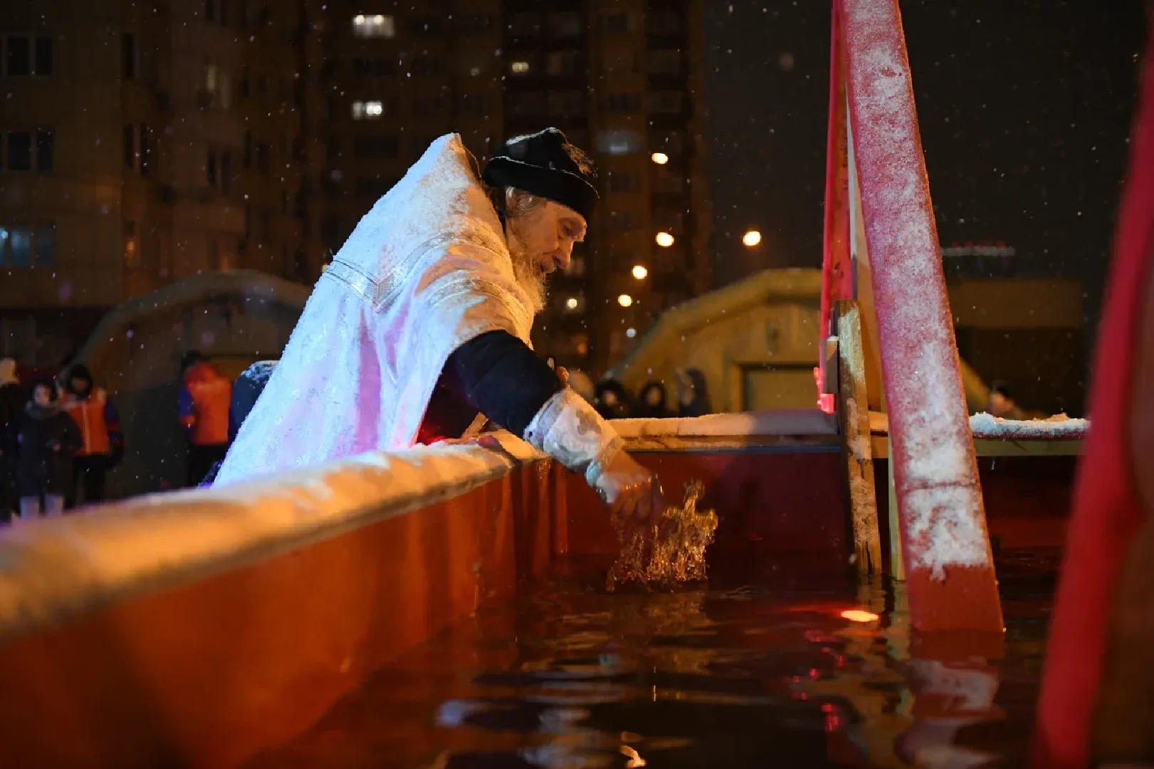 химки, крещение господне, крещенские купания, купели, общество, праздник,