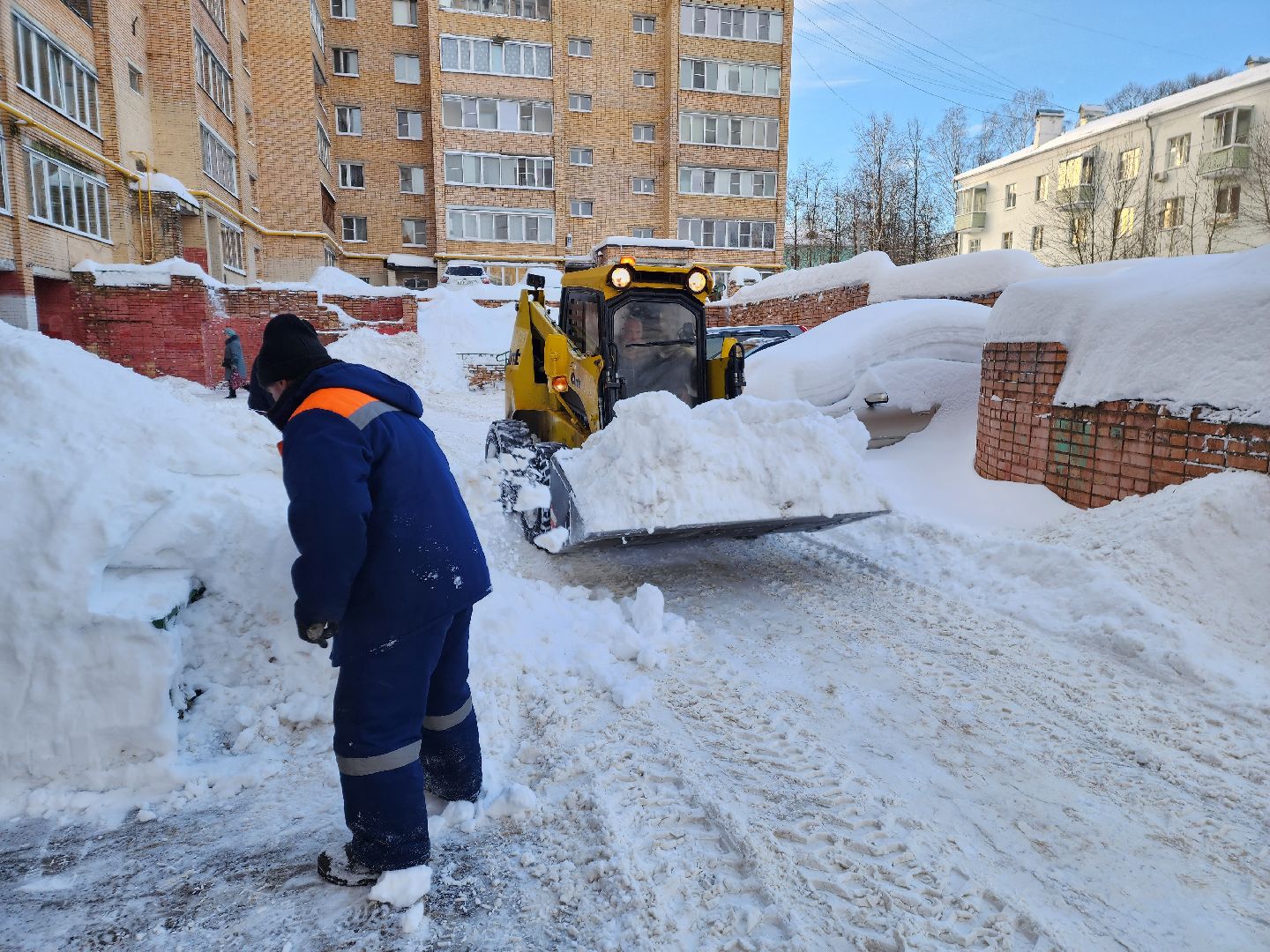 красноармейск, г.о. пушкинский, жкх подмосковья, уборка дворов,