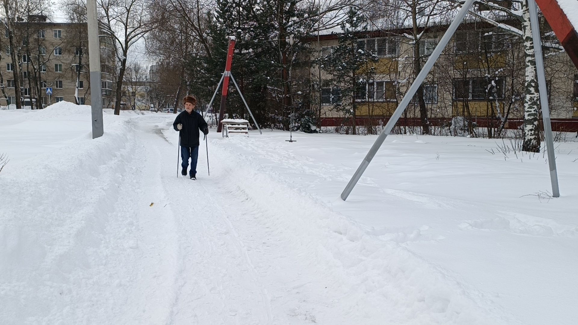 жкх, уборка снега, дворник,