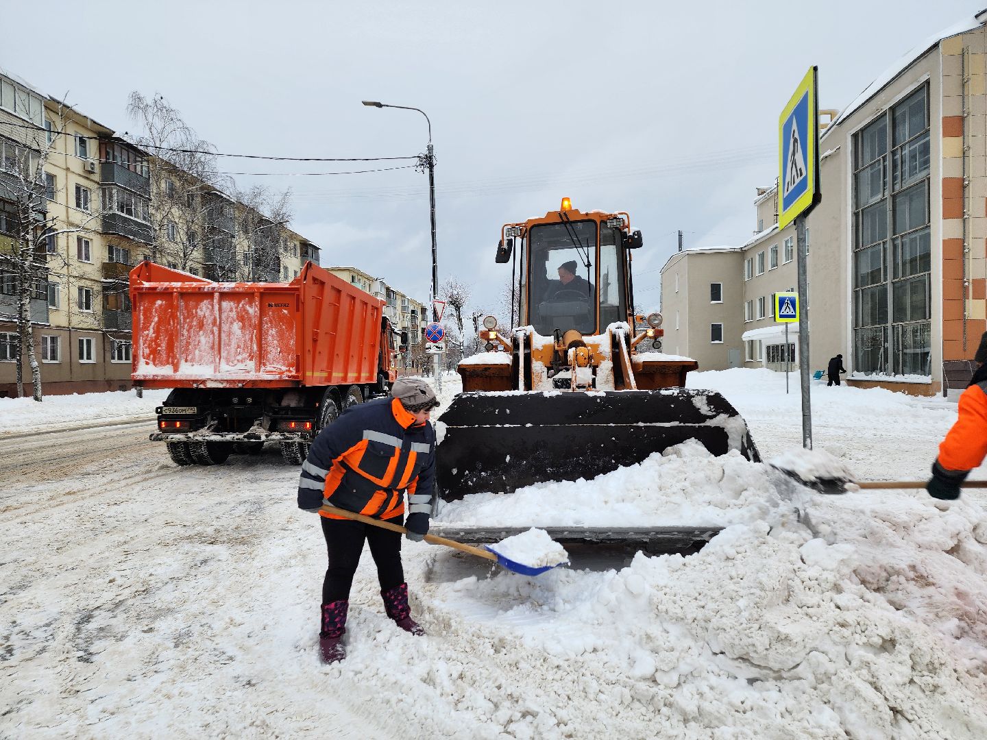 серпухов, Подмосковье, убирают снег, Комбинат Благоустройства,