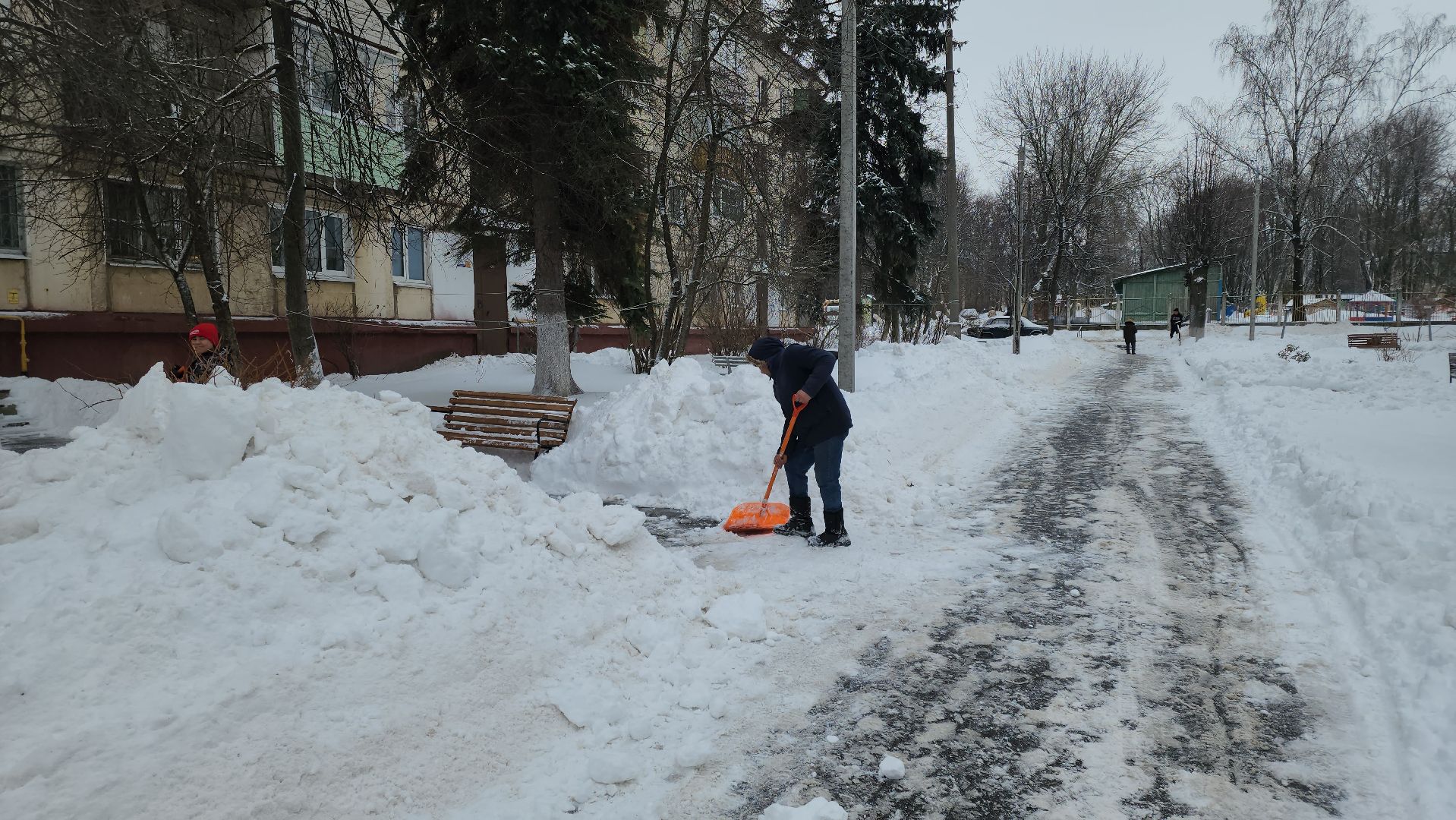 кашира,снегопад, уборка улиц, жкх, техника, тракторы, вывоз снега,