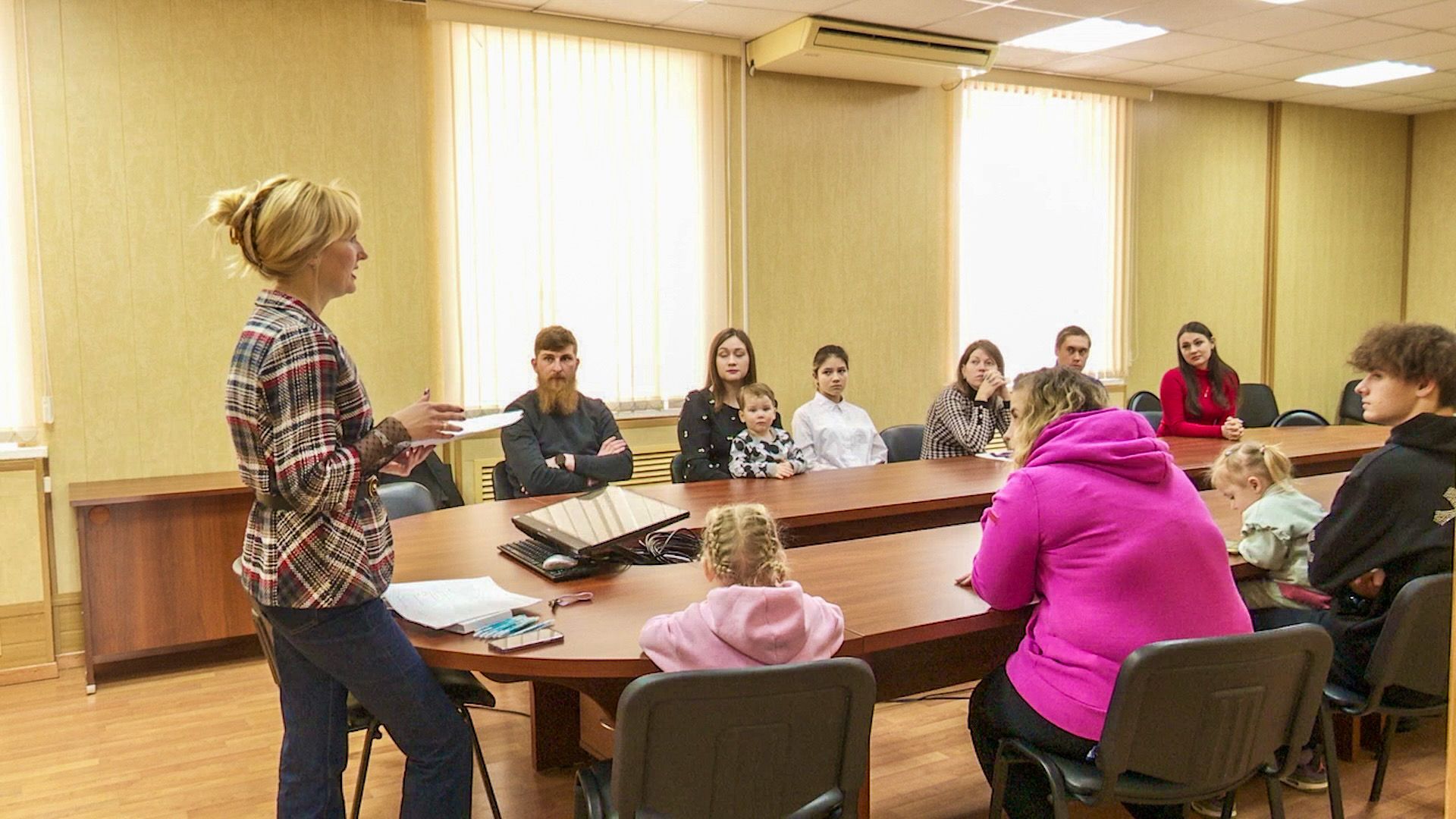 Клин, общество, семьи, помощь, жилье,