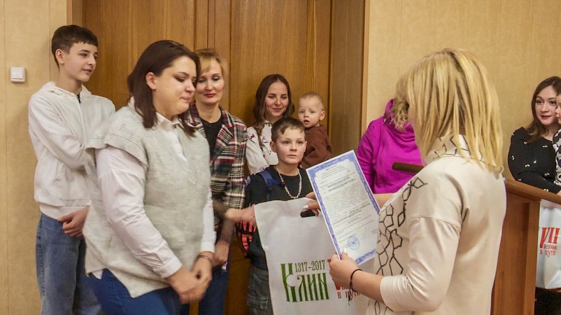 Клин, общество, семьи, помощь, жилье,