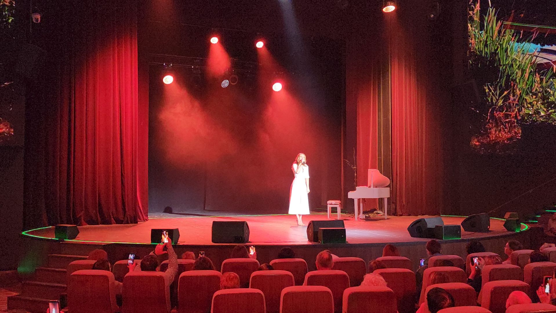 От героев былых времен, концерт, благотворительный, СВО, Марфо-Мариинская обитель, Анкудинова, Елисавета, Певцов, Маликов, Вегас,