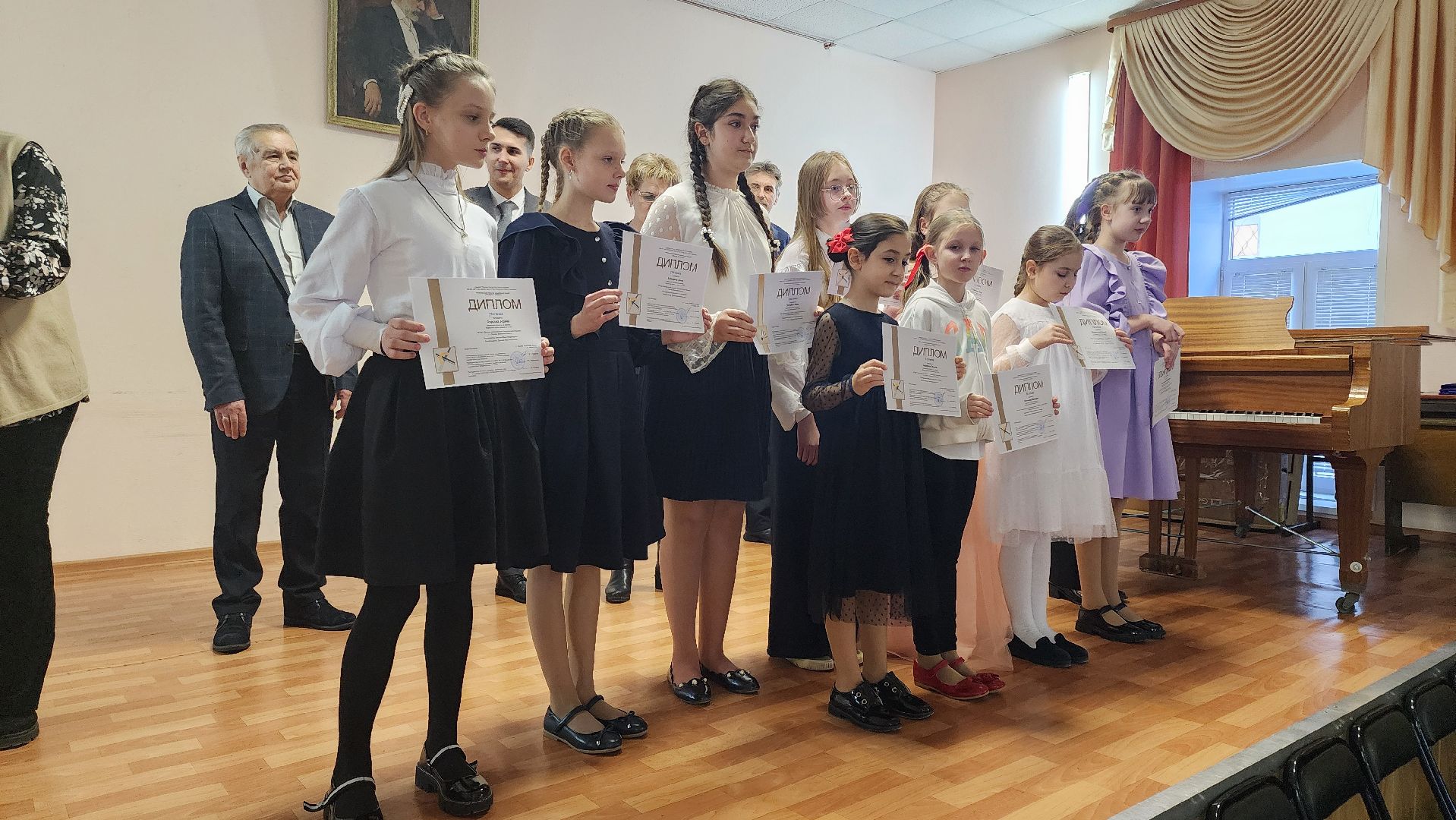 кашира, дши, скрипка, альт, виолончель, межзональный конкурс, смычок и струны,