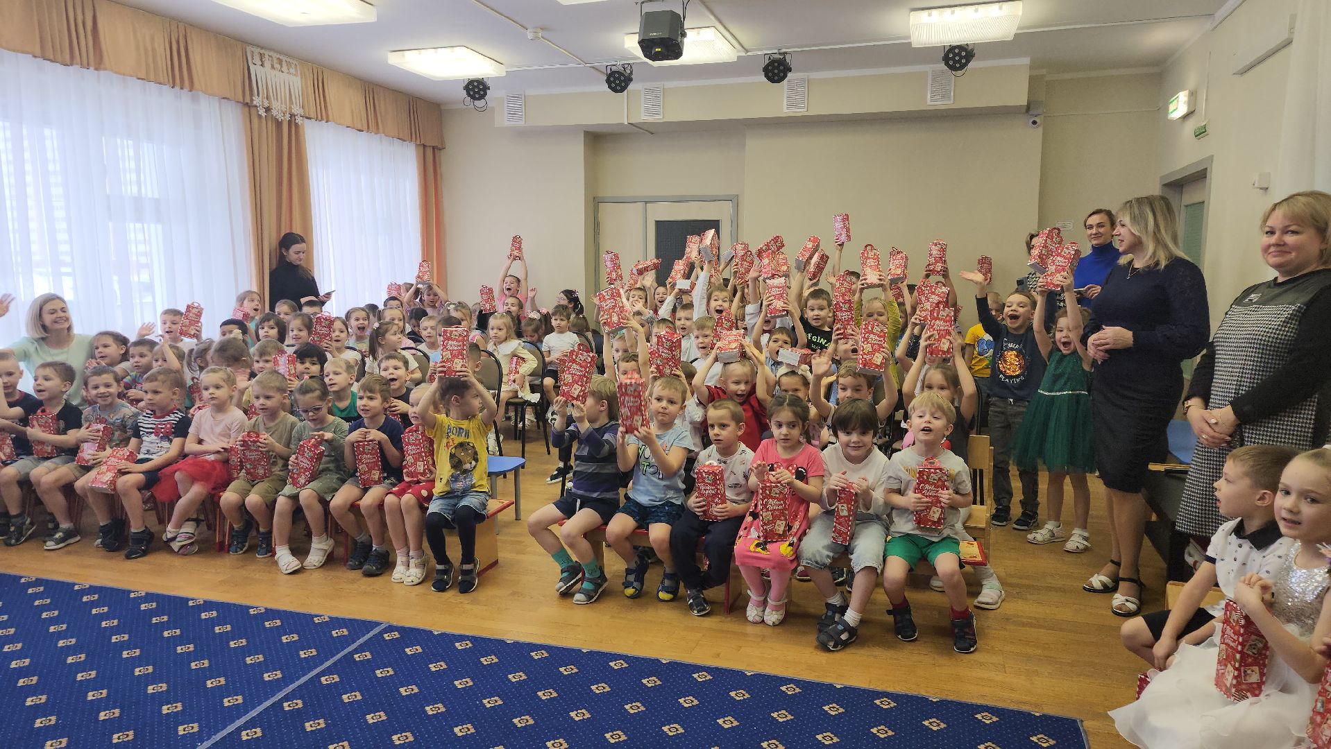 серпухов, подмосковье, федерация бокса россии, дети, благотворители,