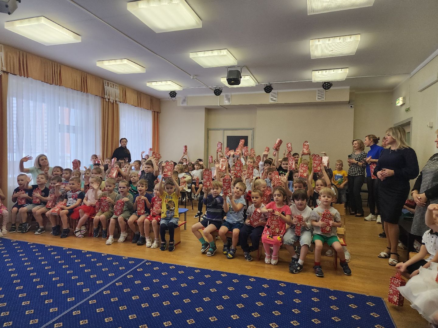 серпухов, подмосковье, федерация бокса россии, дети, благотворители,