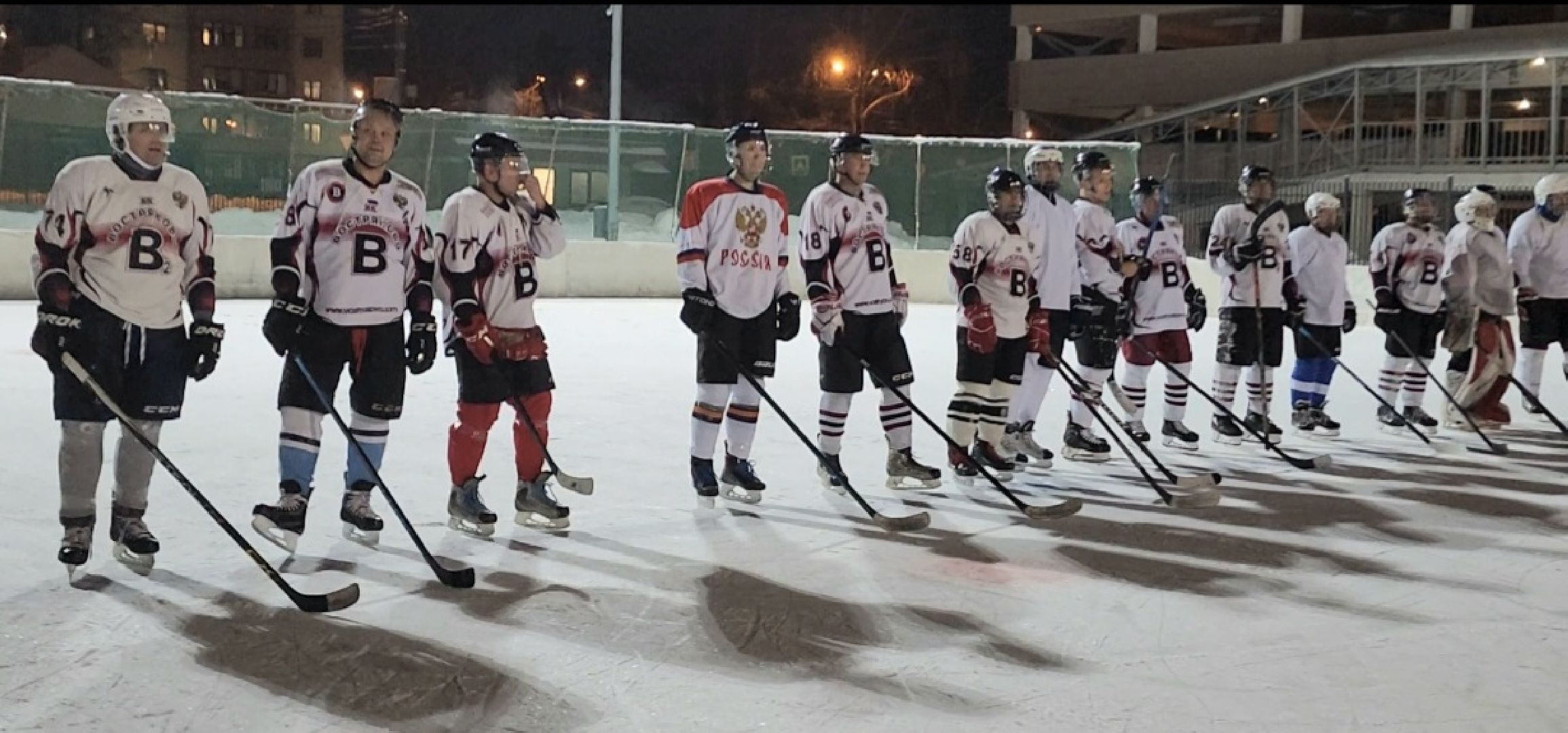 хоккейная лига, Федерация хоккея, подмосковье, Московская область, Домодедово, Хоккей, любительский хоккей, Игра сезона, Чемпионат по хоккею, ХК КШФ, ХК Востряково, Хоккейная команда, Клюшка,