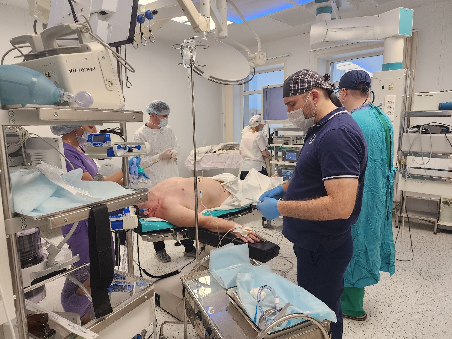 хирургия, малоинвазивные операции,