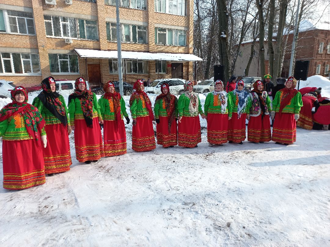 Раменское, общество